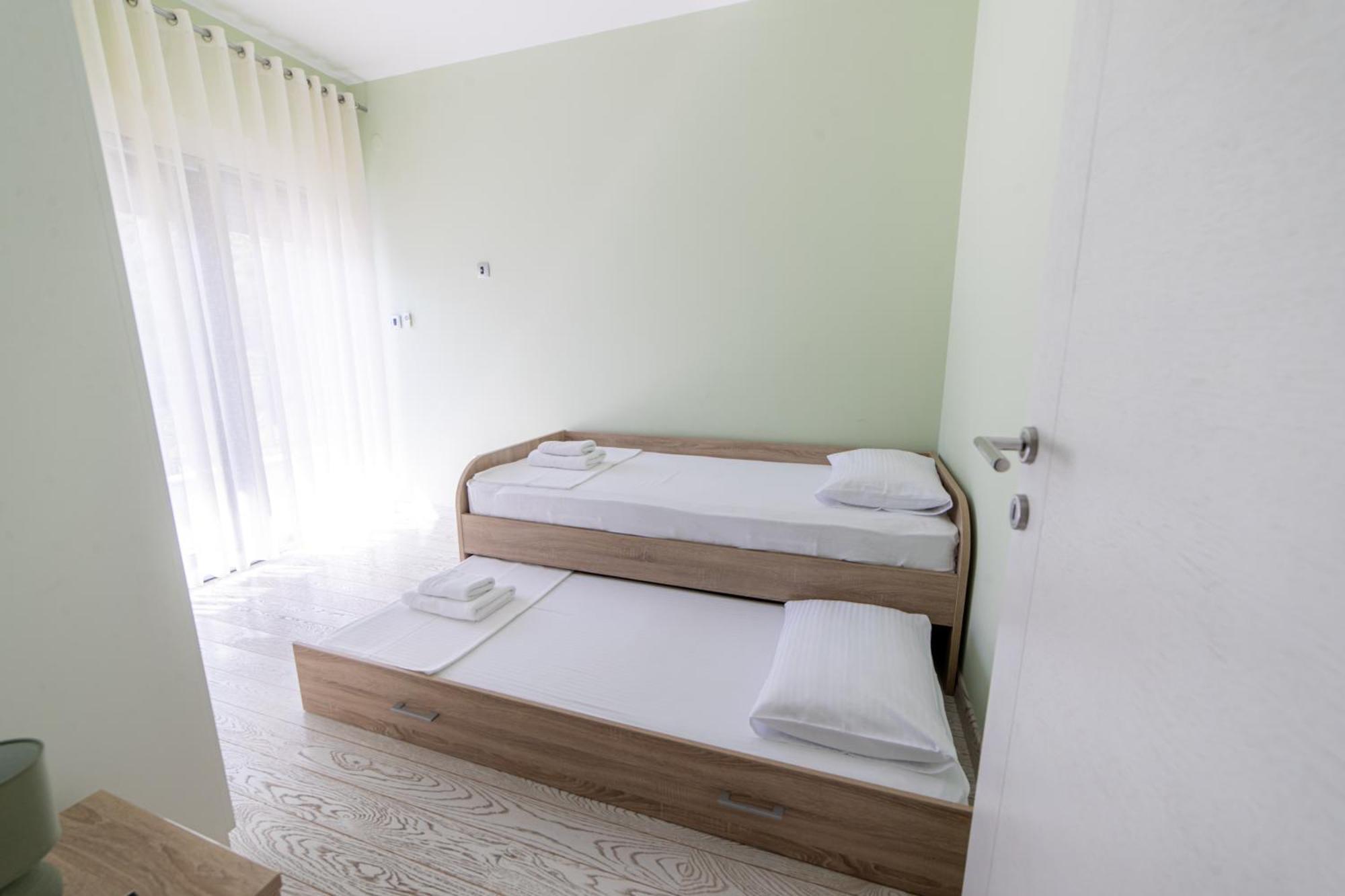 Green Bay Apartments Morinj Kotor Exterior foto