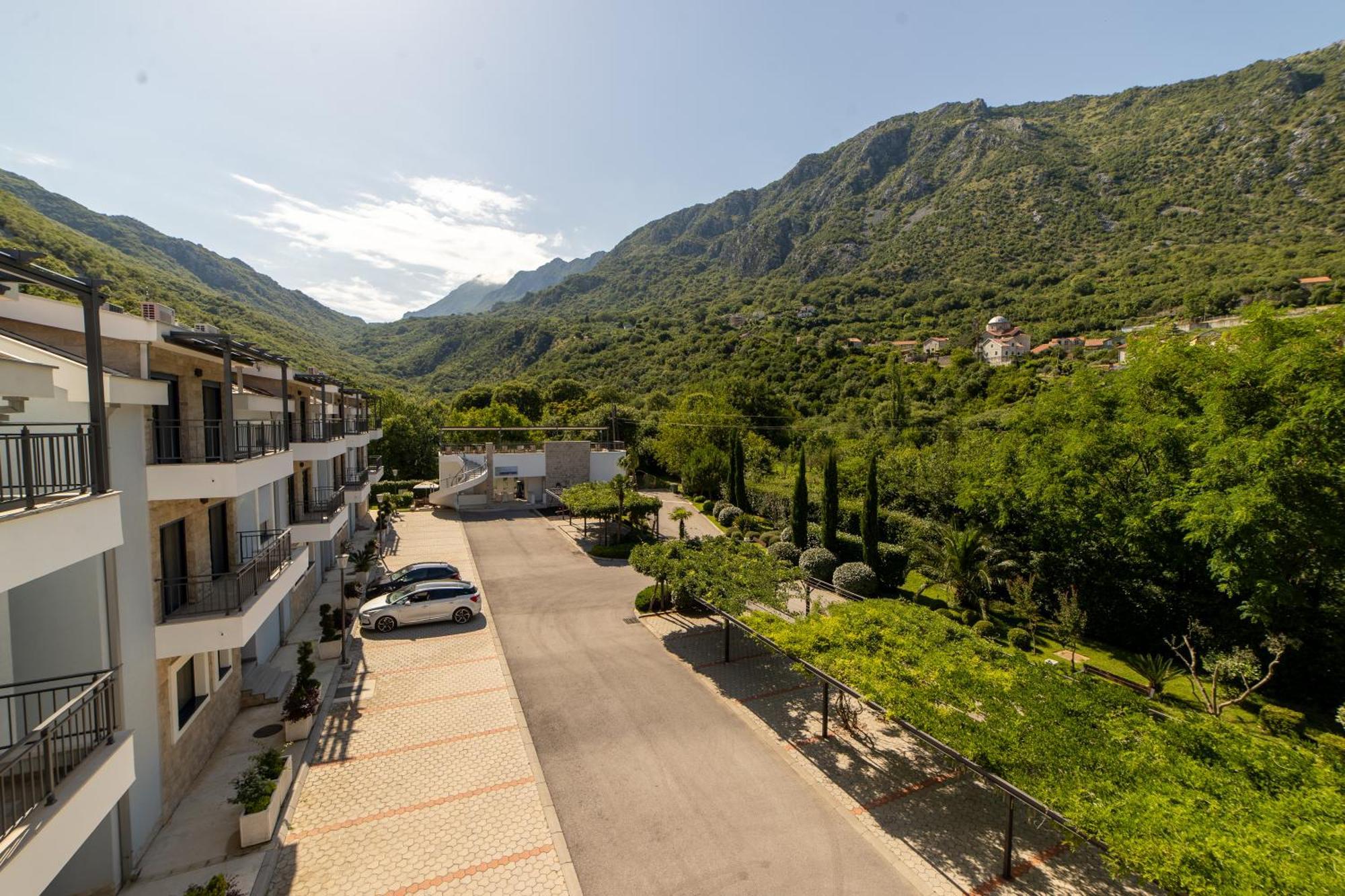 Green Bay Apartments Morinj Kotor Exterior foto